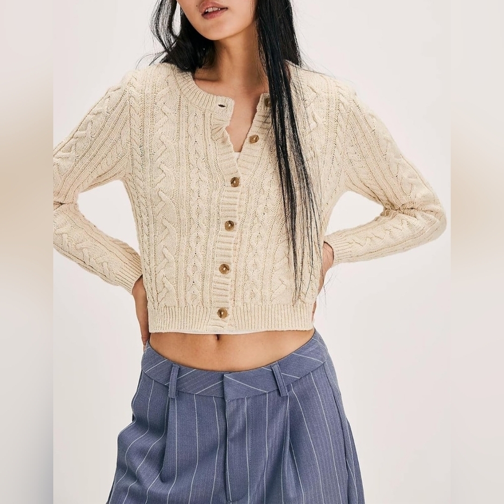 NWOT | Women's Cable Knit Cropped Cardigan Sweater | Cream/Ivory | Hand-Knit